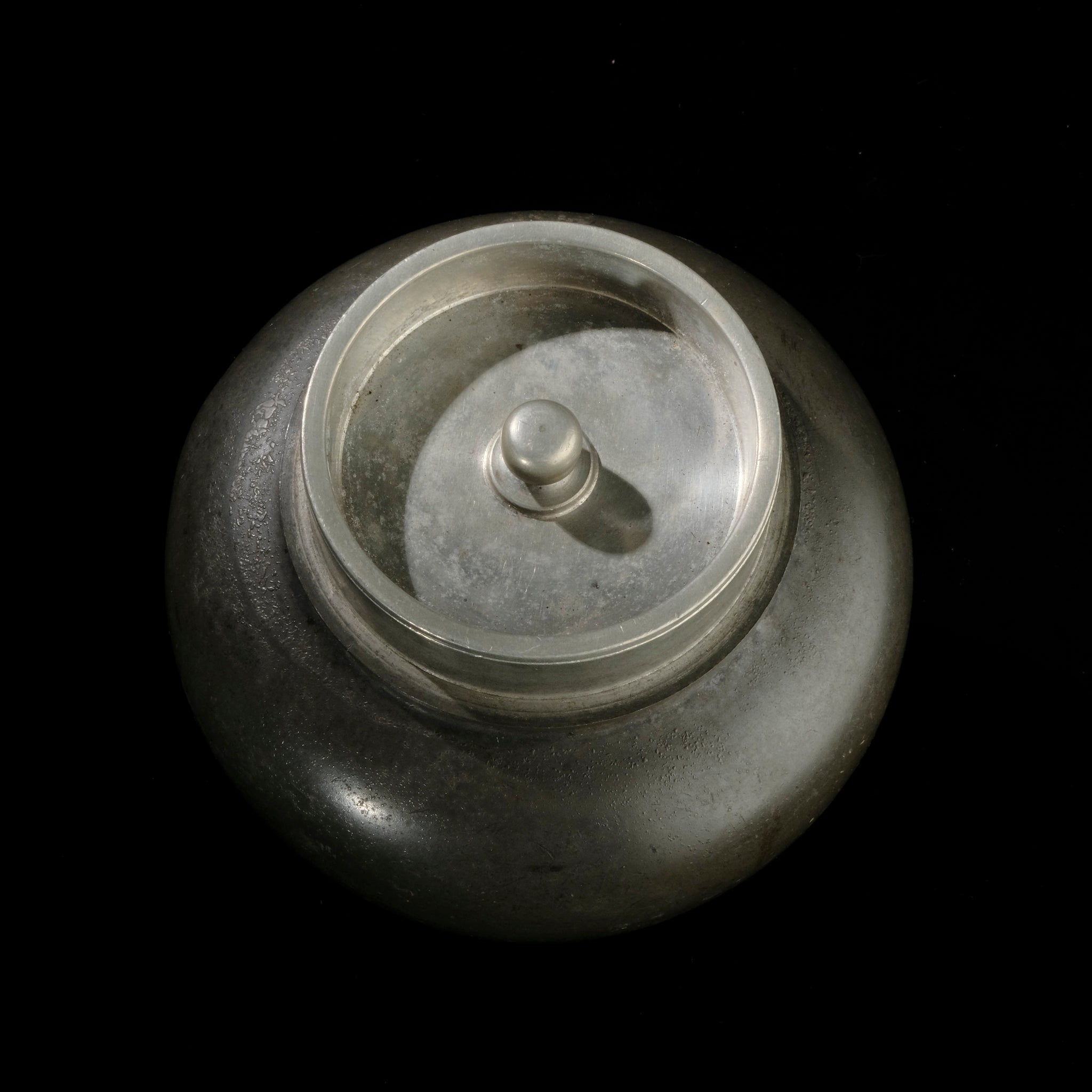 古錫茶壺 「清課堂造」銘 – 周信堂 Syuusindou