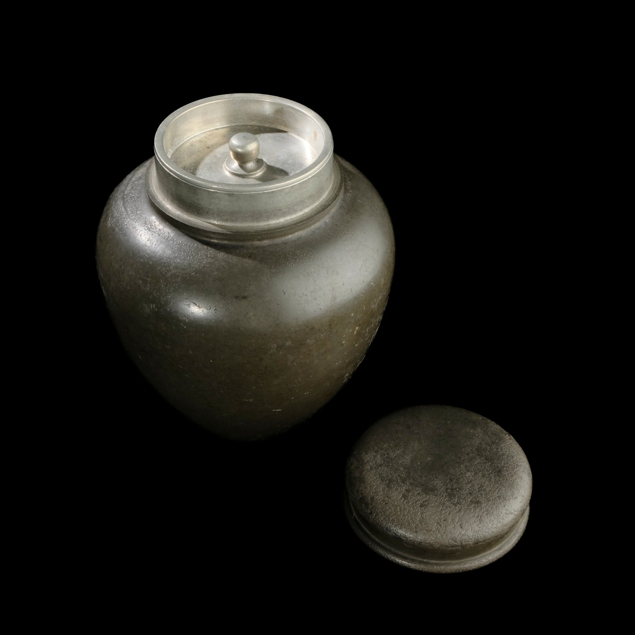 古錫茶壺 「清課堂造」銘 – 周信堂 Syuusindou