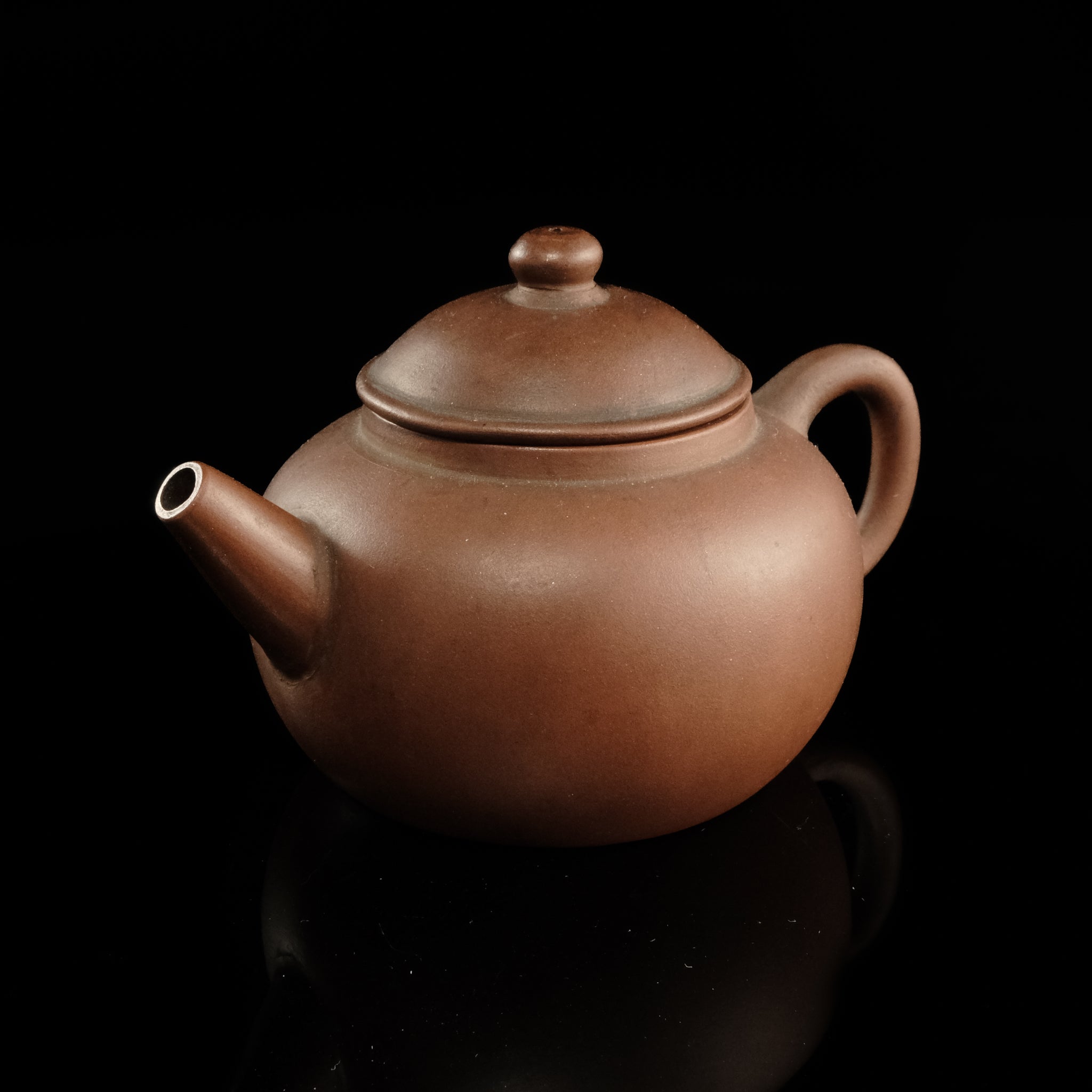 Ｒ９１５　水指　『水出宋絢造』『替蓋付』『即中斎好』『捻梅水指』　共箱　茶道具 即中斎好写 捻梅水指 水出宋絢造 共箱（塗蓋付） : 茶道具商 越